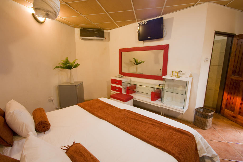 Kaazmein Lodge Livingstone Esterno foto